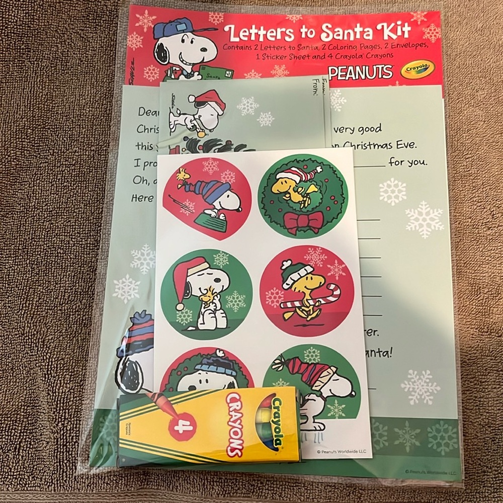 Hallmark Letters to Santa featuring the Peanuts Snoopy and Woodstock good for 2